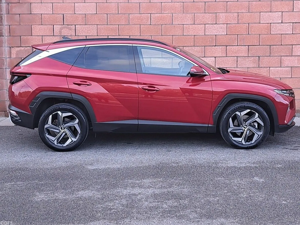 Hyundai Tucson SUV, Petrol Hybrid, 2023, Red
