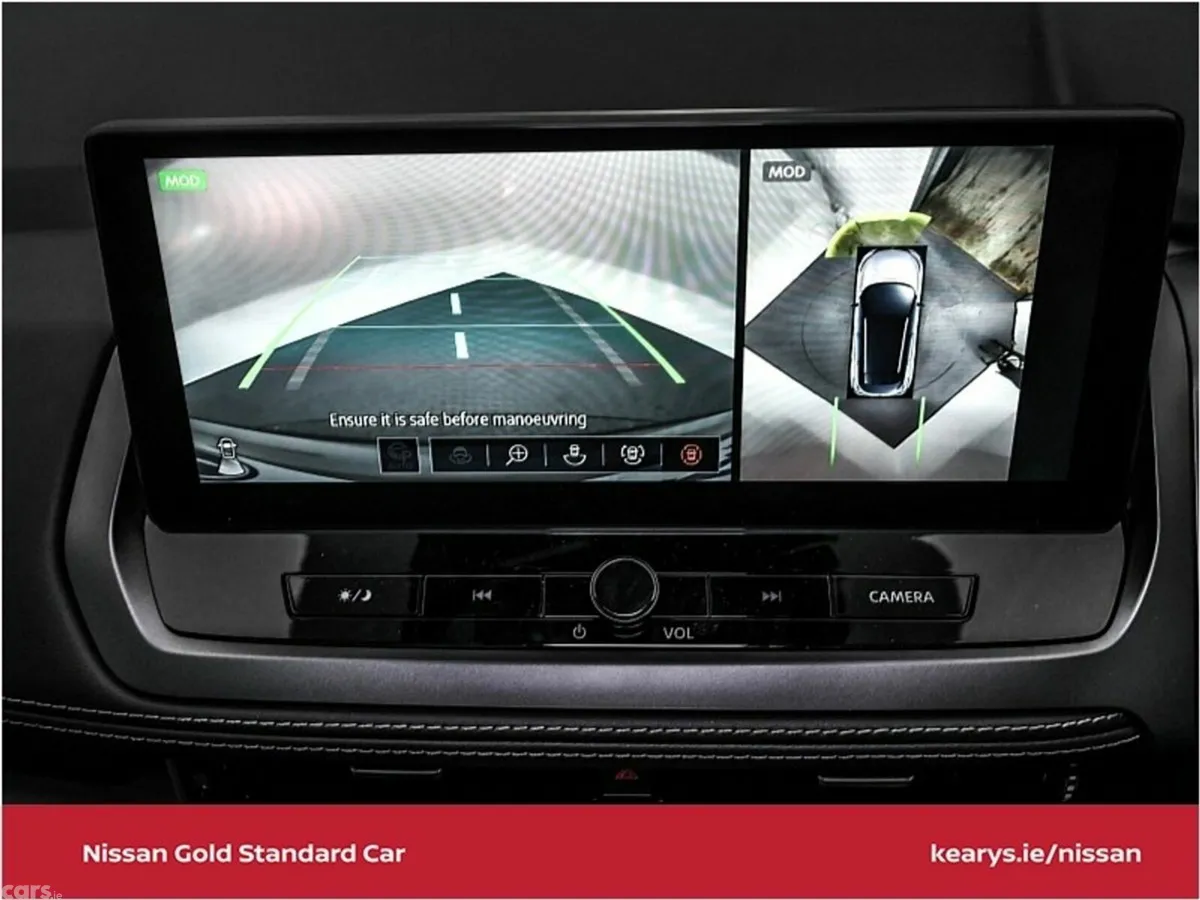Nissan Qashqai SUV, Petrol Hybrid, 2025, Red
