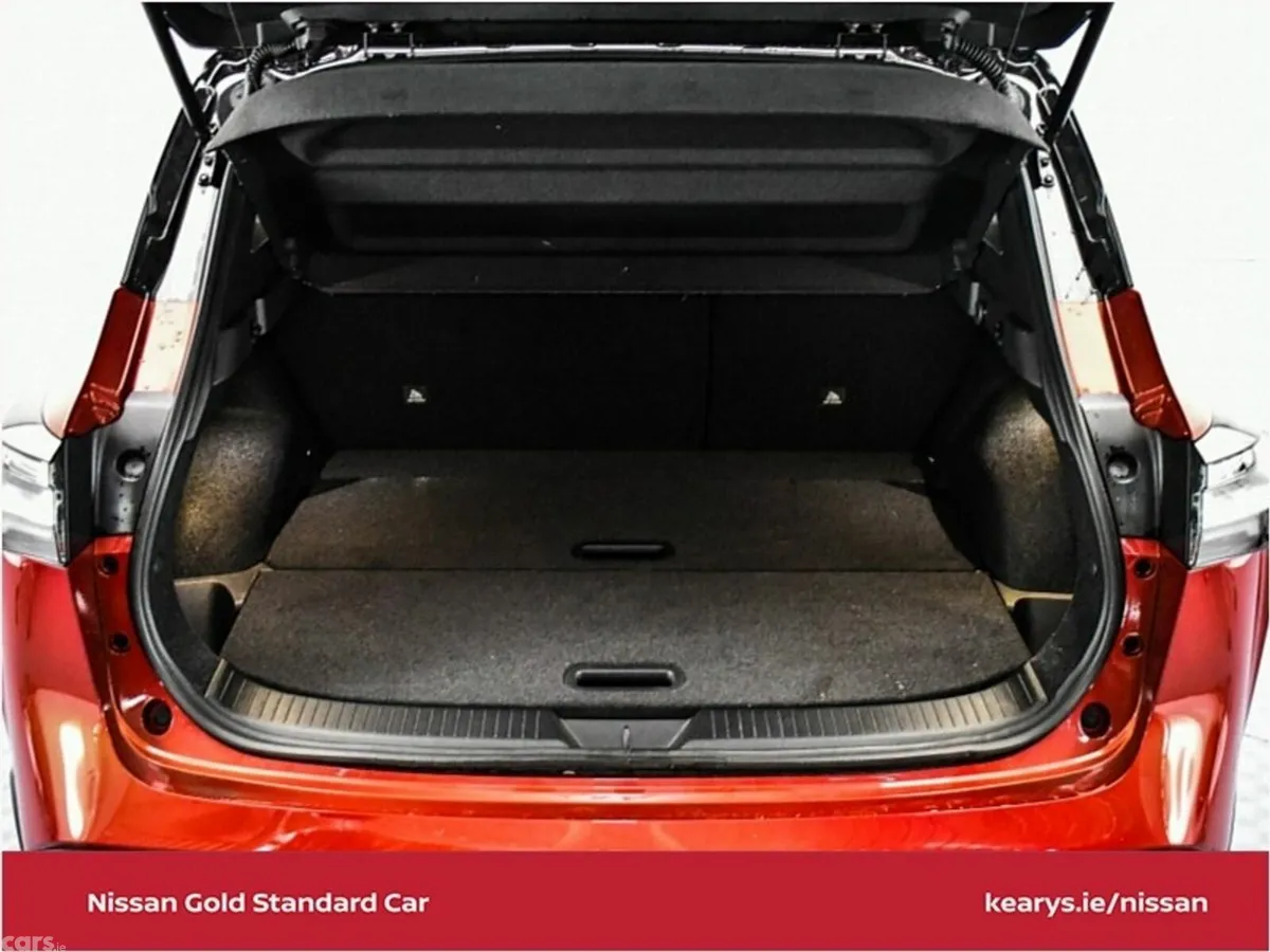 Nissan Qashqai SUV, Petrol Hybrid, 2025, Red