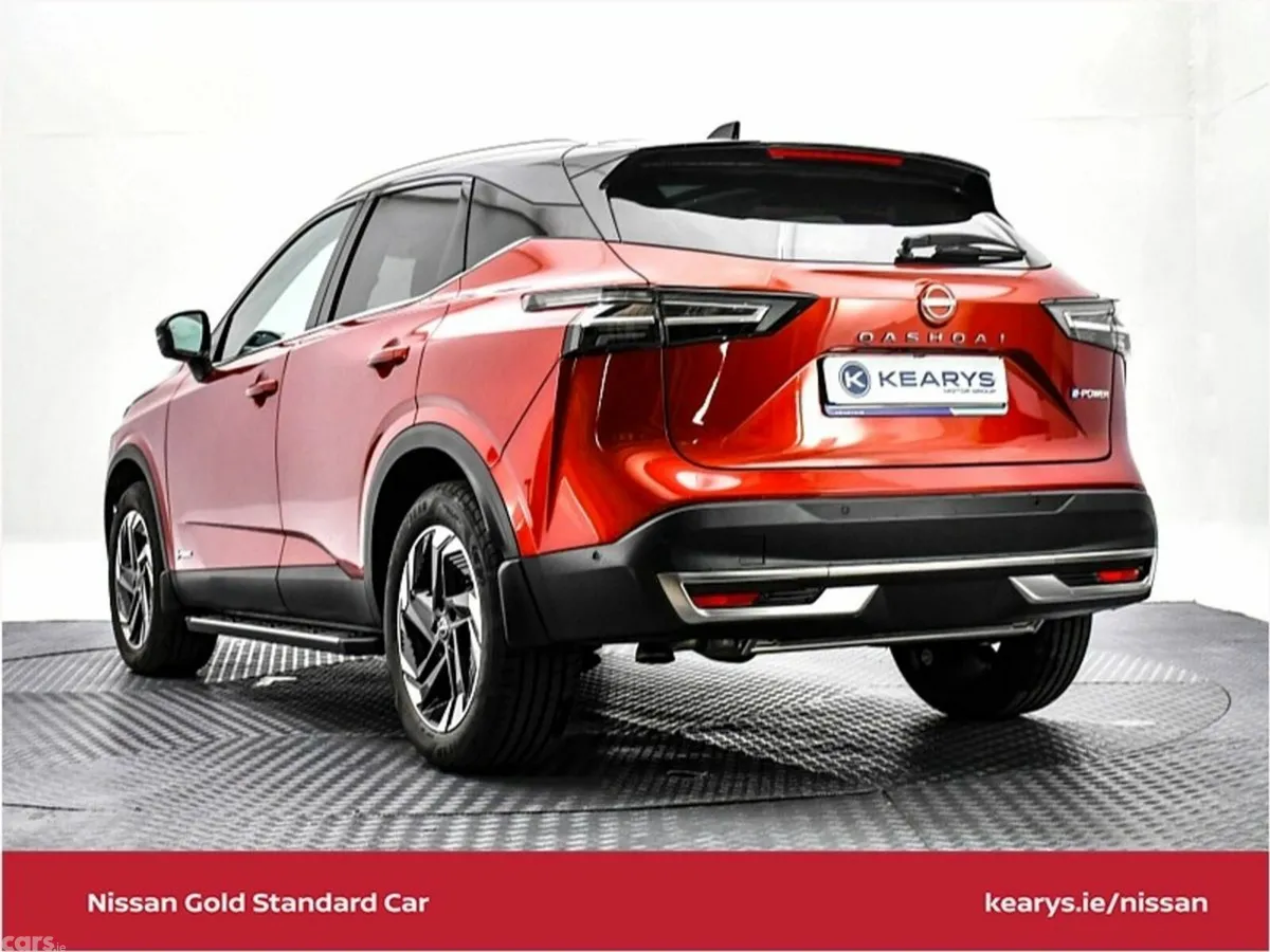 Nissan Qashqai SUV, Petrol Hybrid, 2025, Red