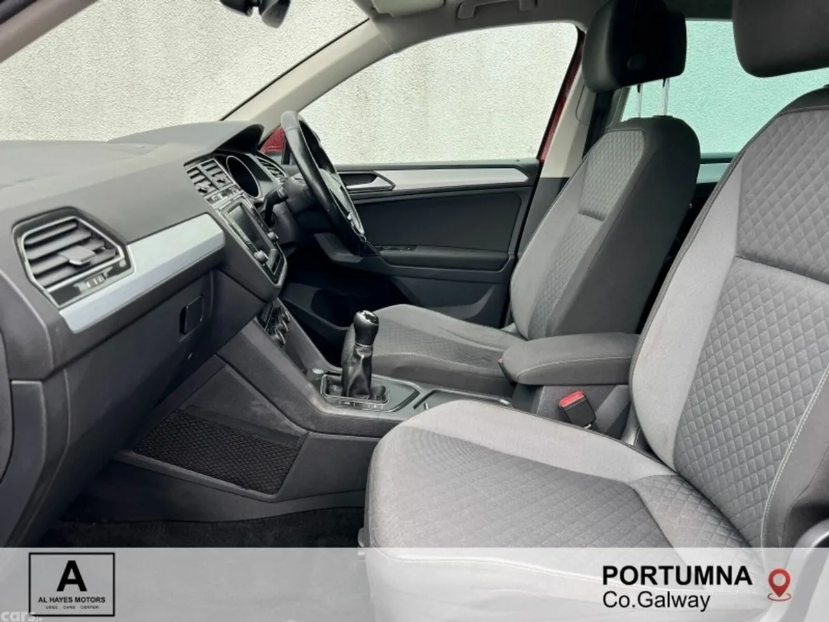 Volkswagen Tiguan SUV, Diesel, 2017, Red