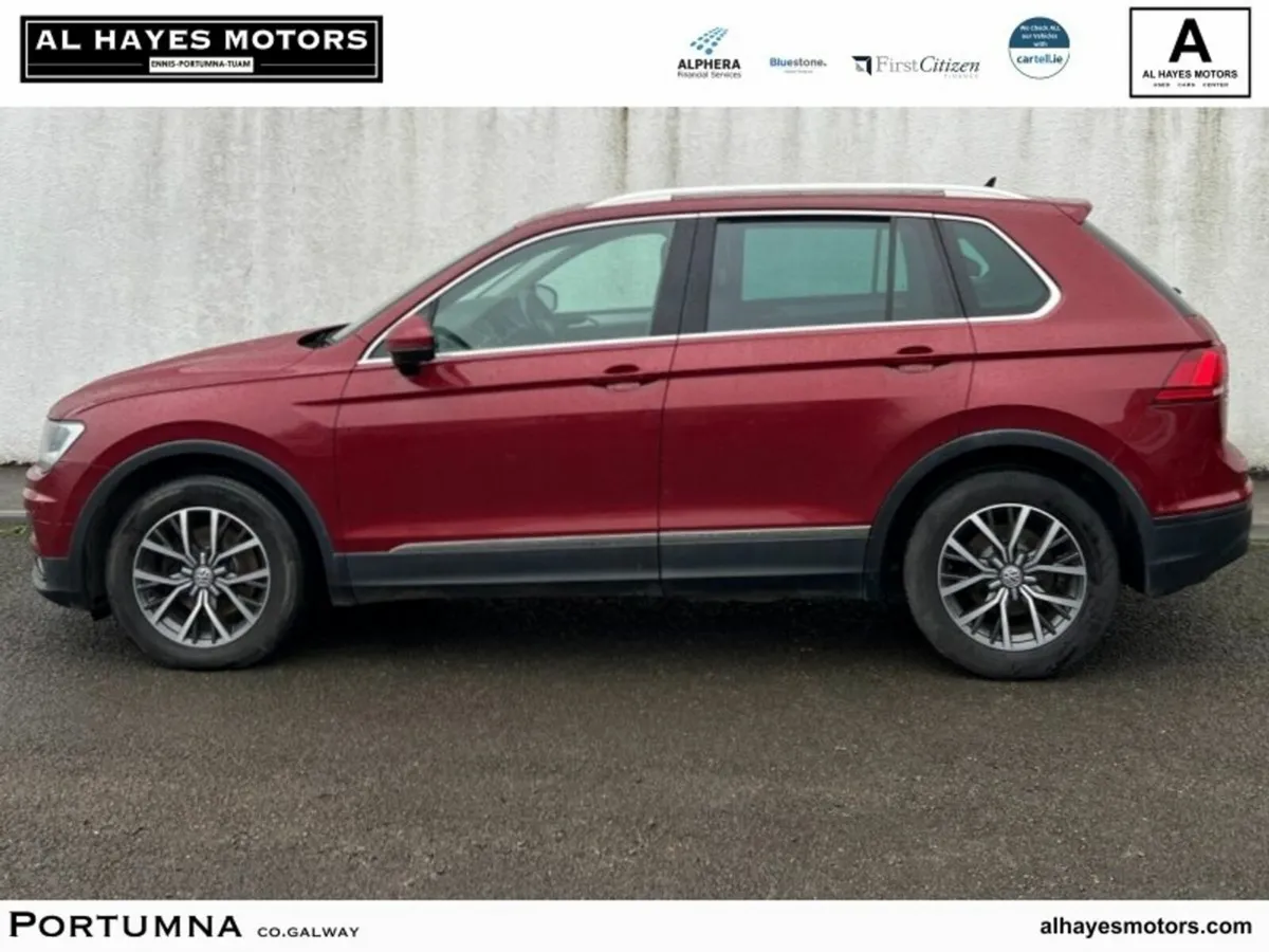 Volkswagen Tiguan SUV, Diesel, 2017, Red