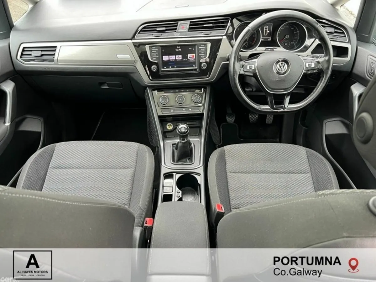 Volkswagen Touran MPV, Diesel, 2017, Grey