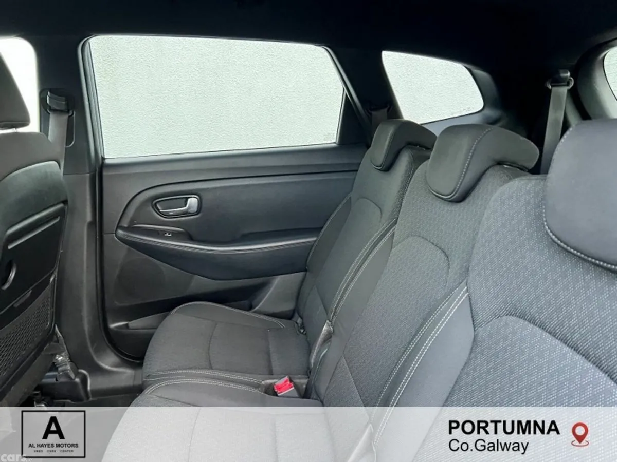 Kia Carens MPV, Diesel, 2019, Blue