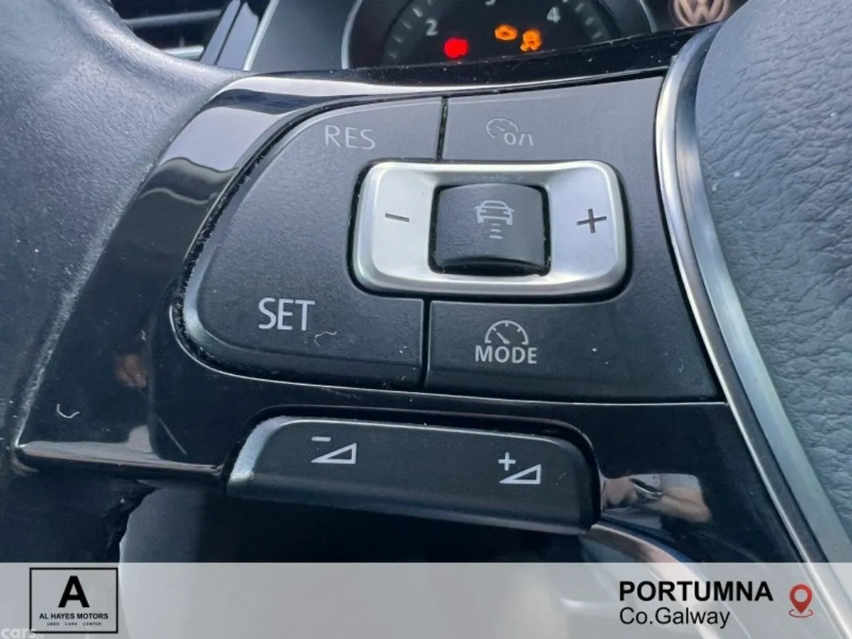 Volkswagen Passat Saloon, Diesel, 2016, Silver