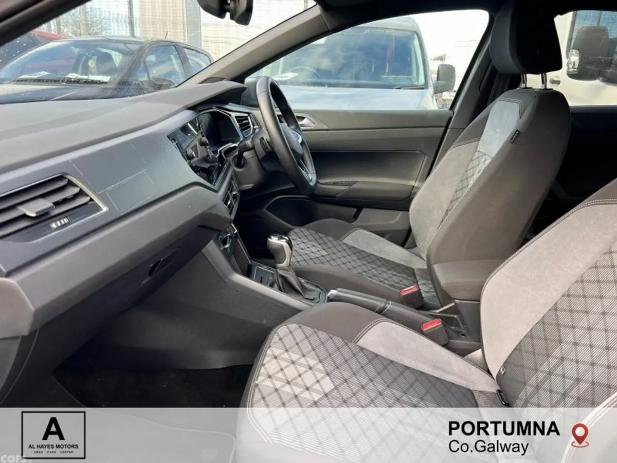 Volkswagen Taigo SUV, Petrol, 2023, Grey