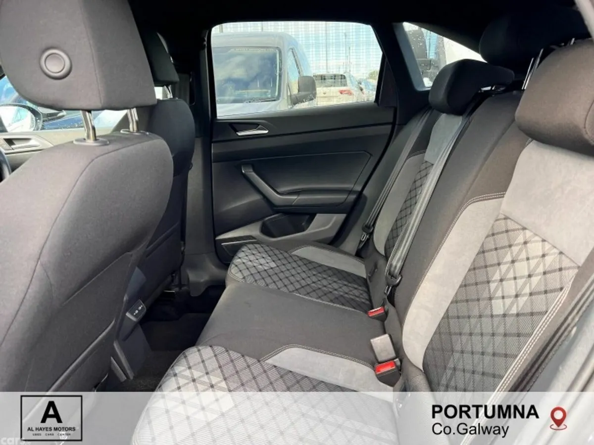 Volkswagen Taigo SUV, Petrol, 2023, Grey