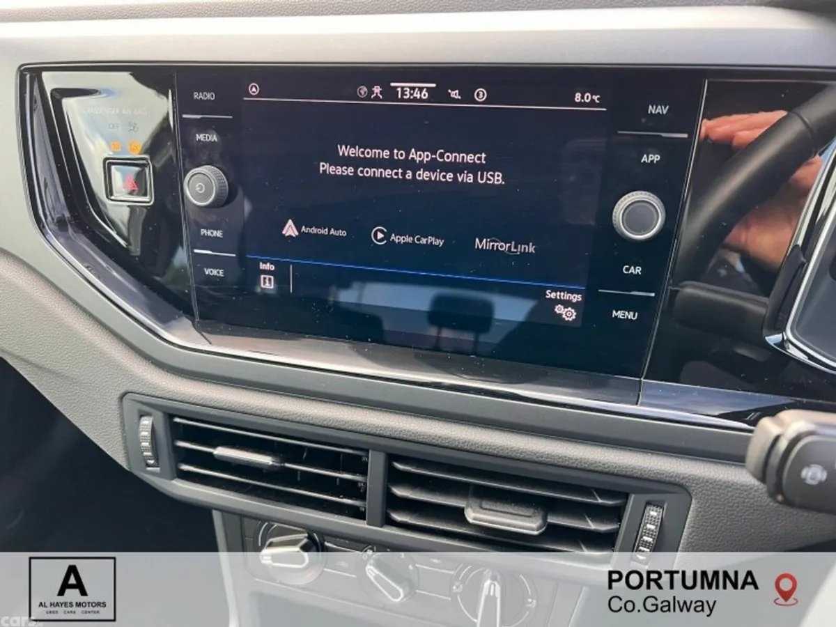 Volkswagen Taigo SUV, Petrol, 2023, Grey
