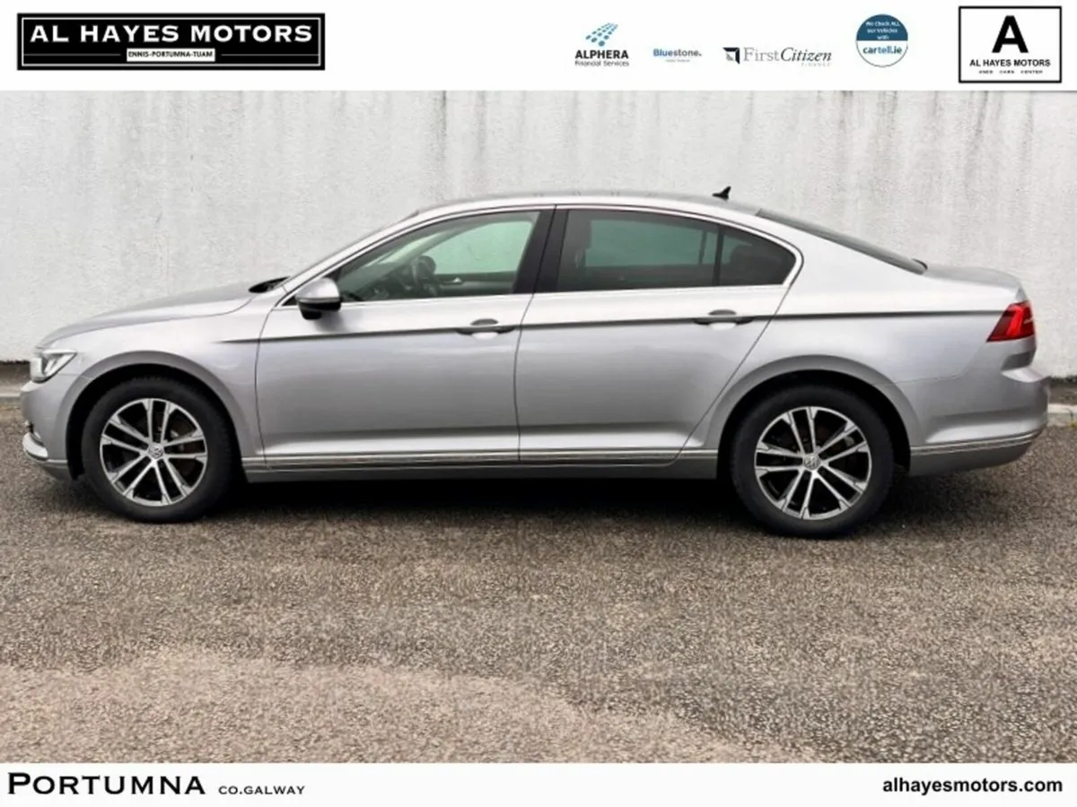 Volkswagen Passat Saloon, Diesel, 2018, Silver