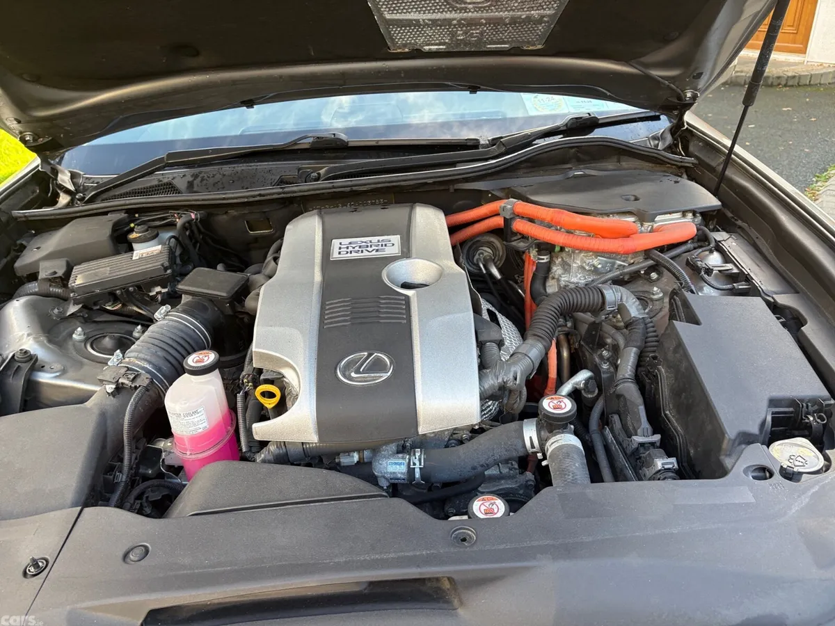 Lexus GS Saloon, Petrol Hybrid, 2017, Silver
