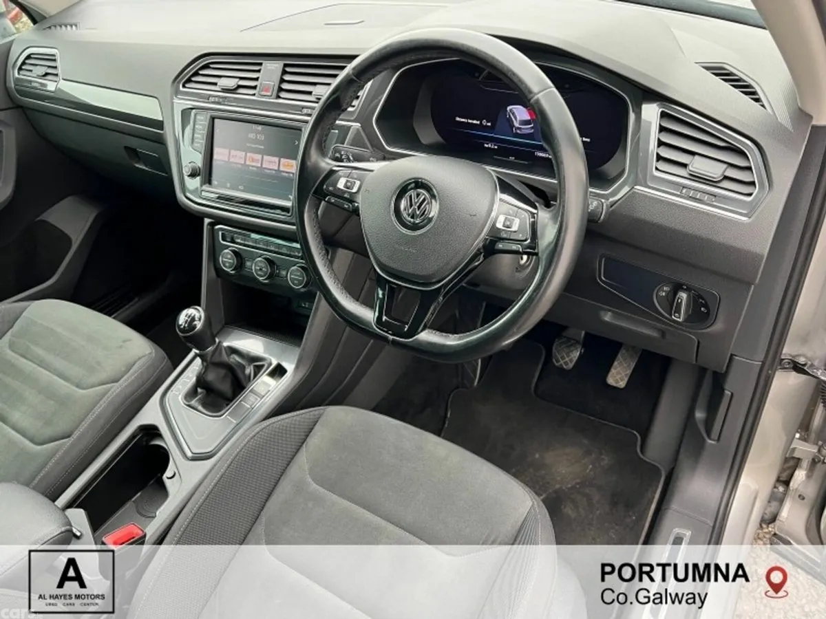 Volkswagen Tiguan SUV, Diesel, 2016, Silver