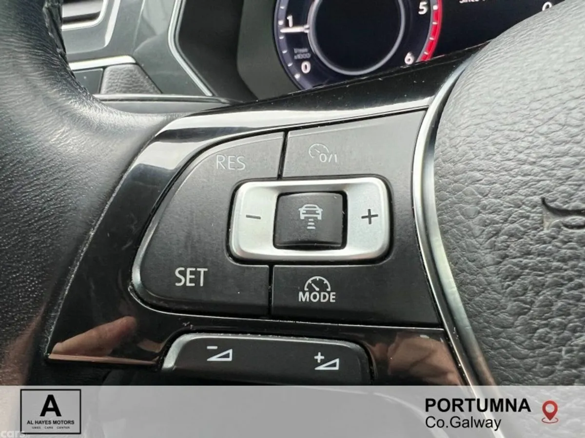 Volkswagen Tiguan SUV, Diesel, 2016, Silver