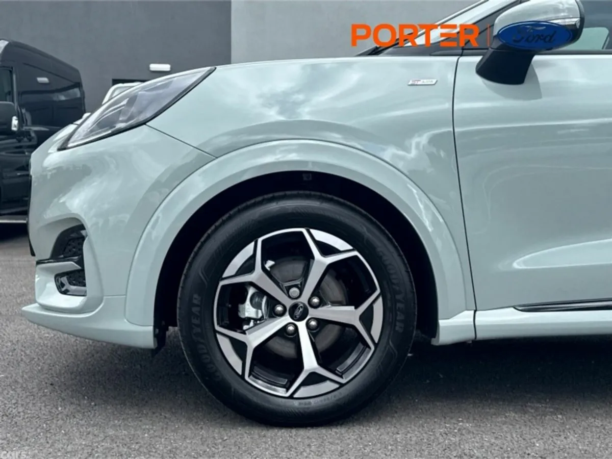Ford Puma SUV, Petrol Hybrid, 2026, Grey