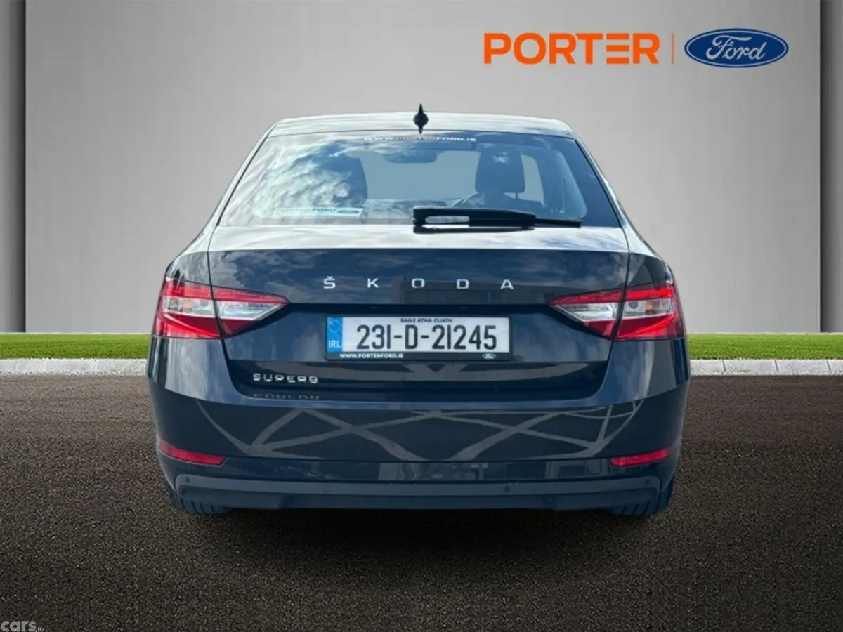Skoda Superb Saloon, Diesel, 2023, Black