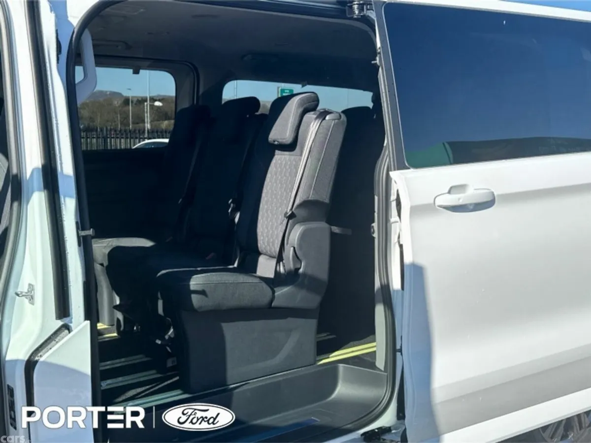 Ford Tourneo Custom MPV, Diesel, 2026, White