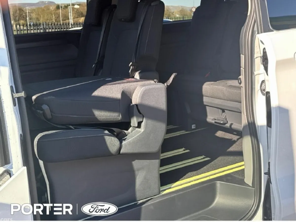 Ford Tourneo Custom MPV, Diesel, 2026, White