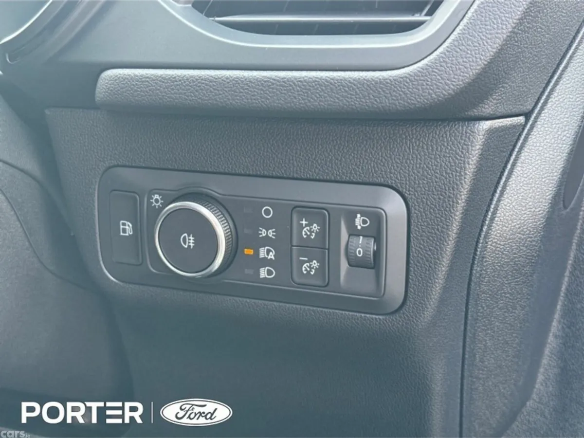Ford Kuga SUV, Petrol Hybrid, 2026, Green