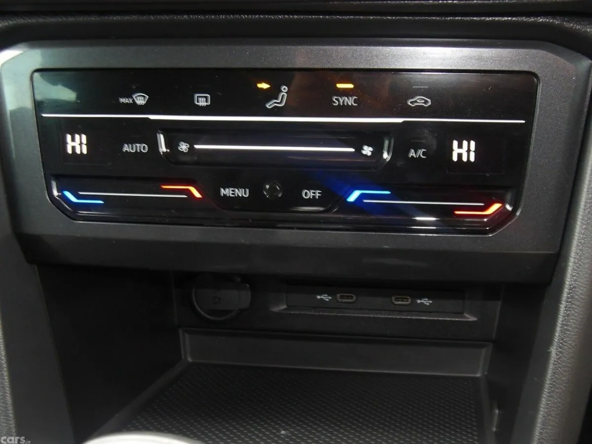 Volkswagen Tiguan SUV, Diesel, 2022, White
