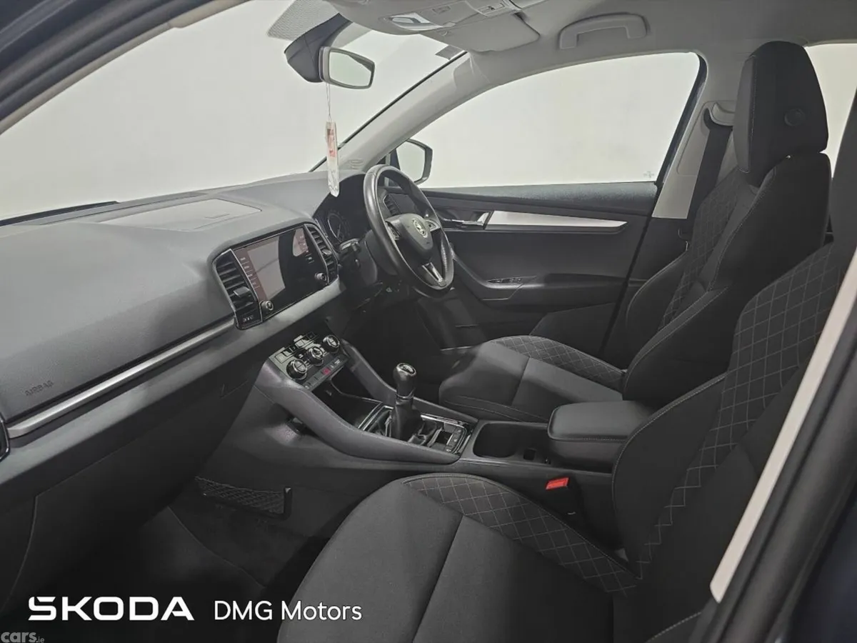 Skoda Karoq Estate, Petrol, 2020, Grey
