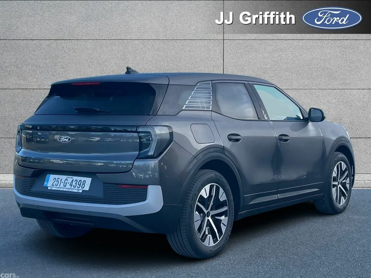 Ford Explorer MPV, Electric, 2025, Grey