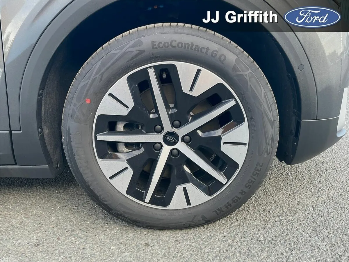 Ford Explorer MPV, Electric, 2025, Grey