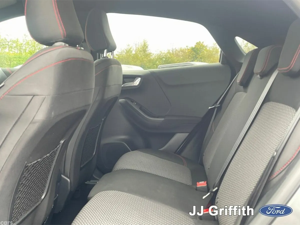 Ford Puma MPV, Petrol Hybrid, 2022, Grey