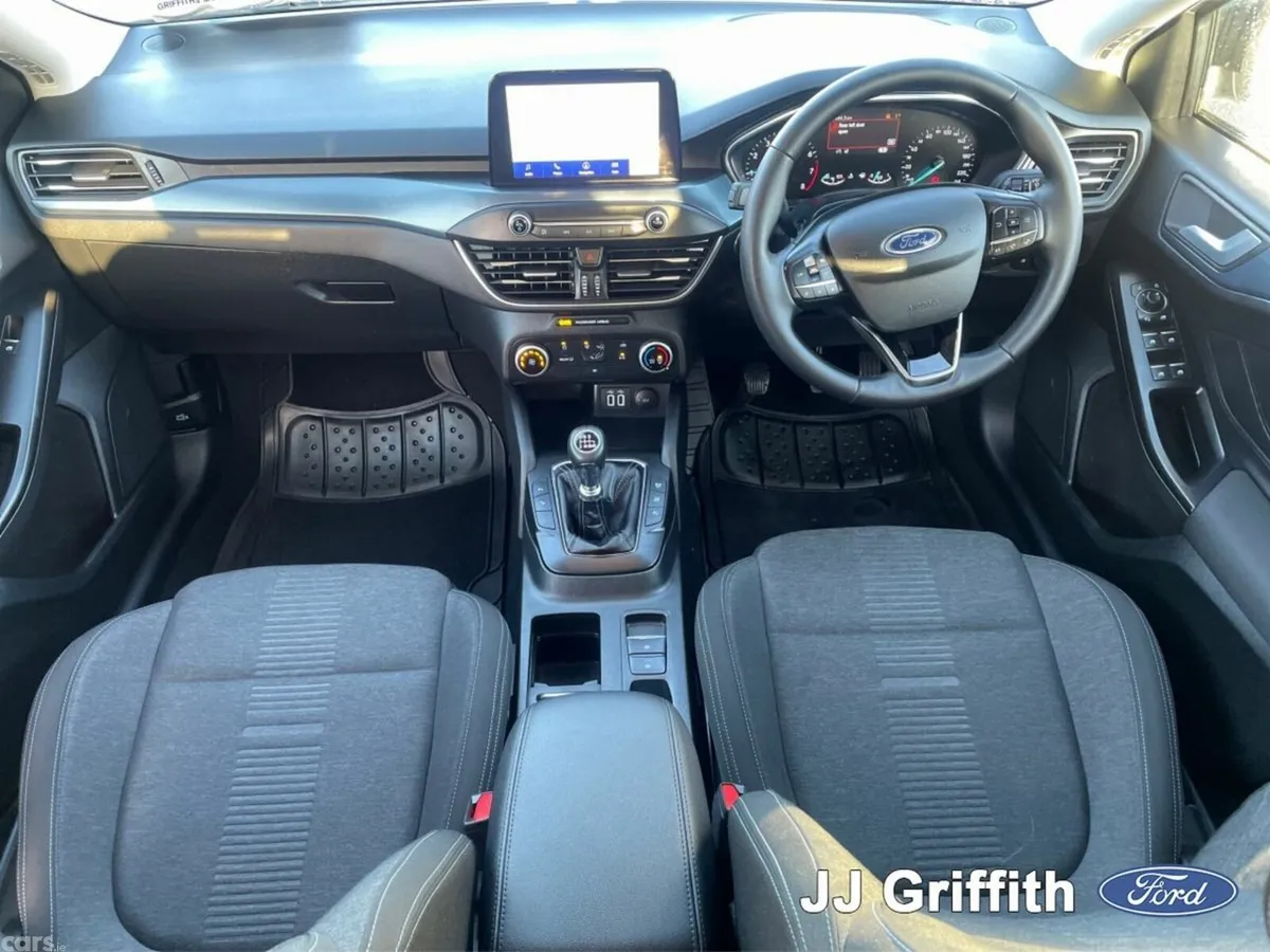 Ford Focus Hatchback, Petrol Hybrid, 2022, White
