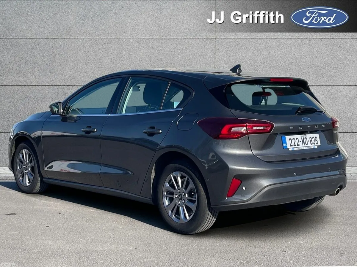 Ford Focus Hatchback, Petrol Hybrid, 2022, Grey