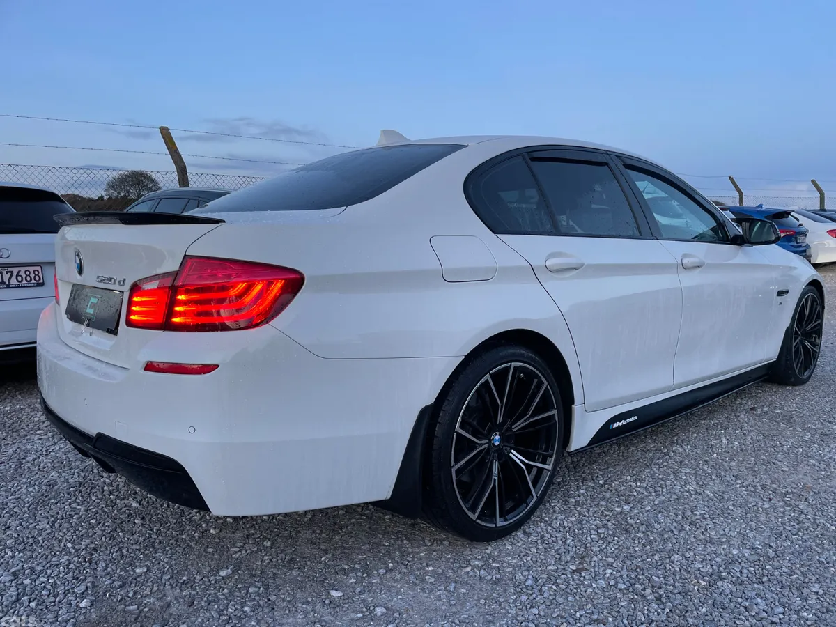 BMW 5-Series Saloon, Diesel, 2016, White
