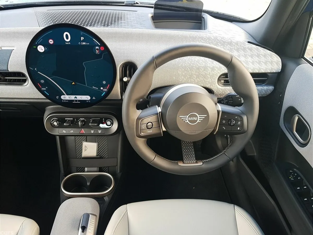 Mini Cooper Hatchback, Petrol, 2025, Blue