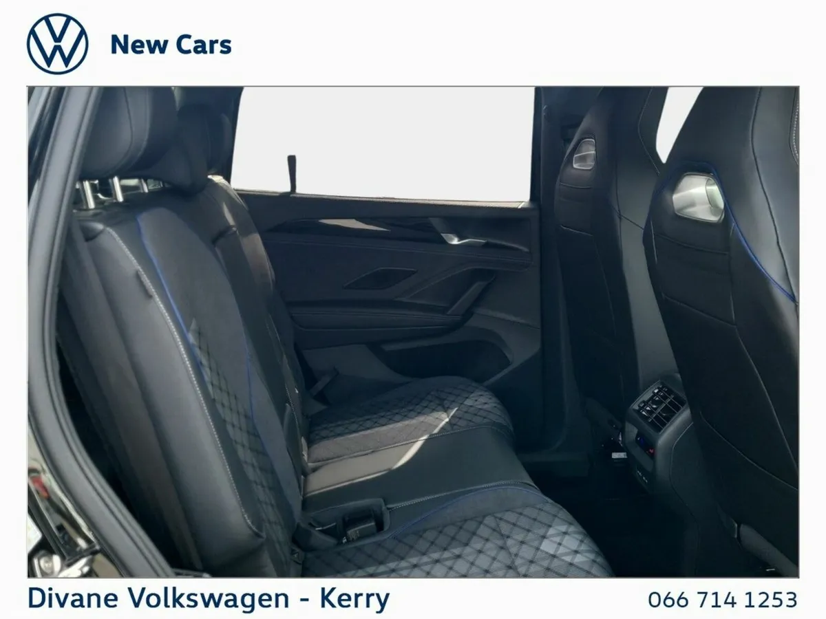Volkswagen Tayron SUV, Petrol Plug-in Hybrid, 2027, Black