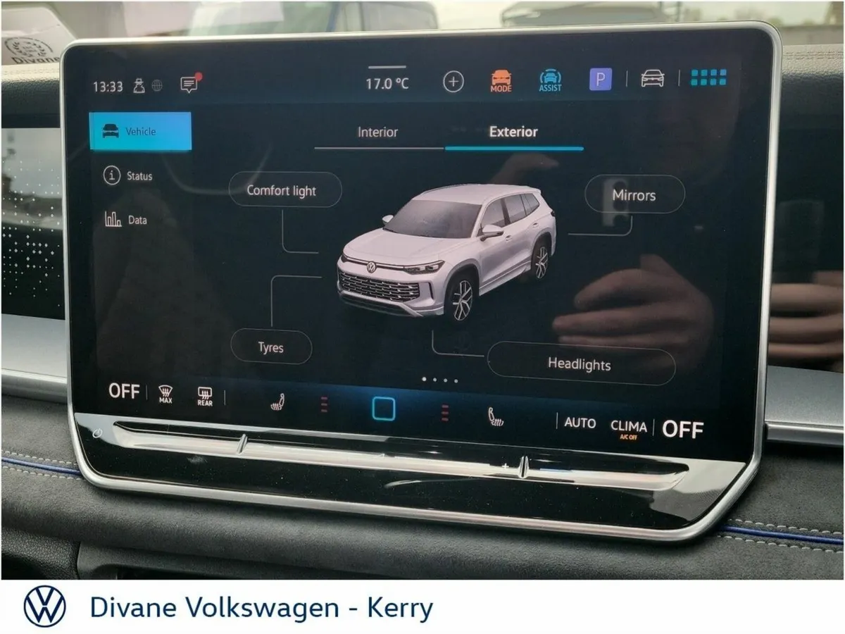 Volkswagen Tayron SUV, Petrol Plug-in Hybrid, 2027, Black