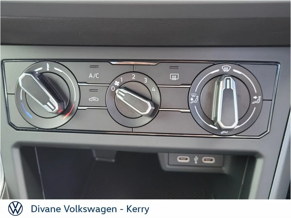 Volkswagen Polo Hatchback, Petrol, 2027, Black