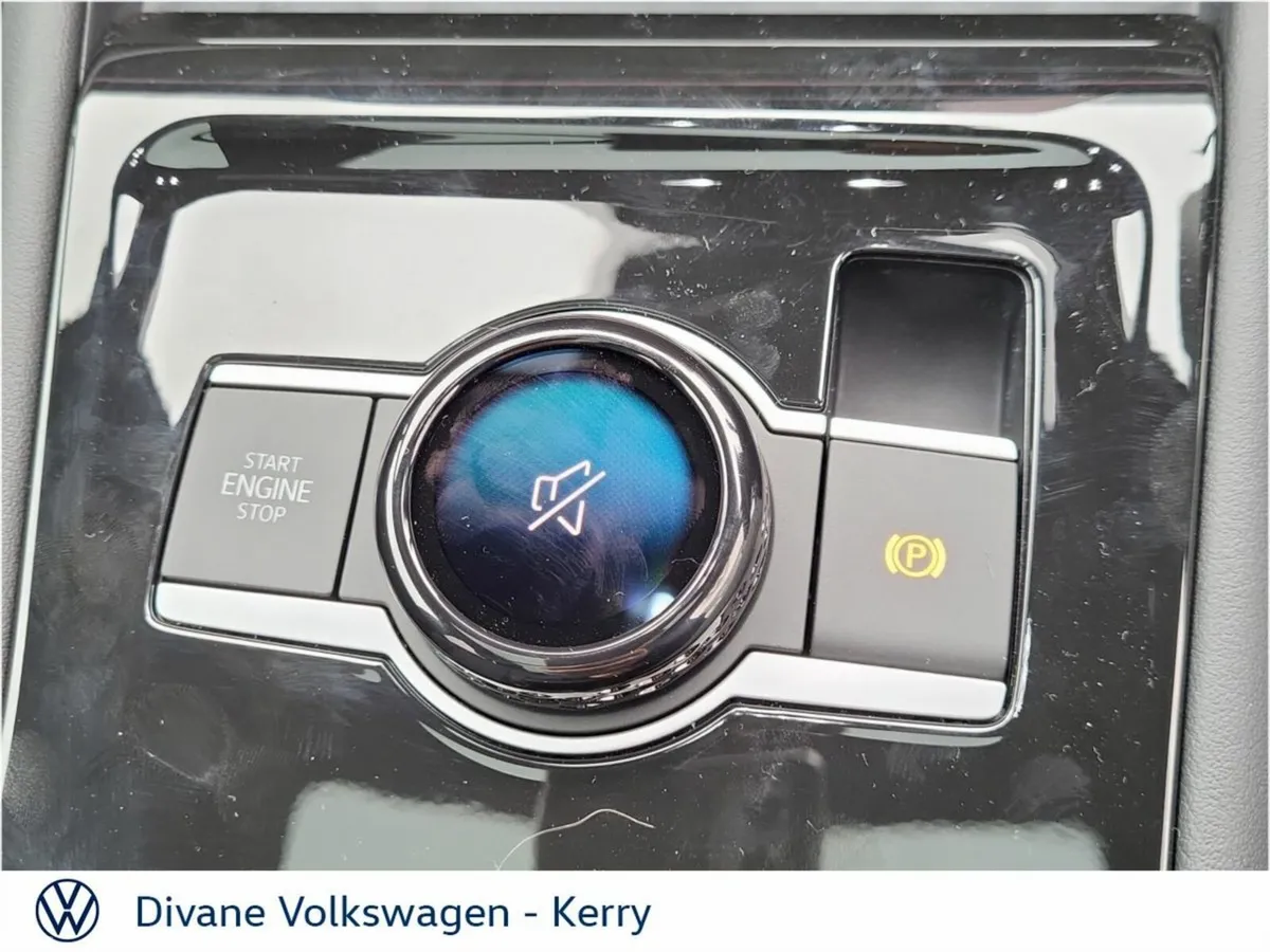 Volkswagen Tiguan SUV, Petrol Plug-in Hybrid, 2027, Black