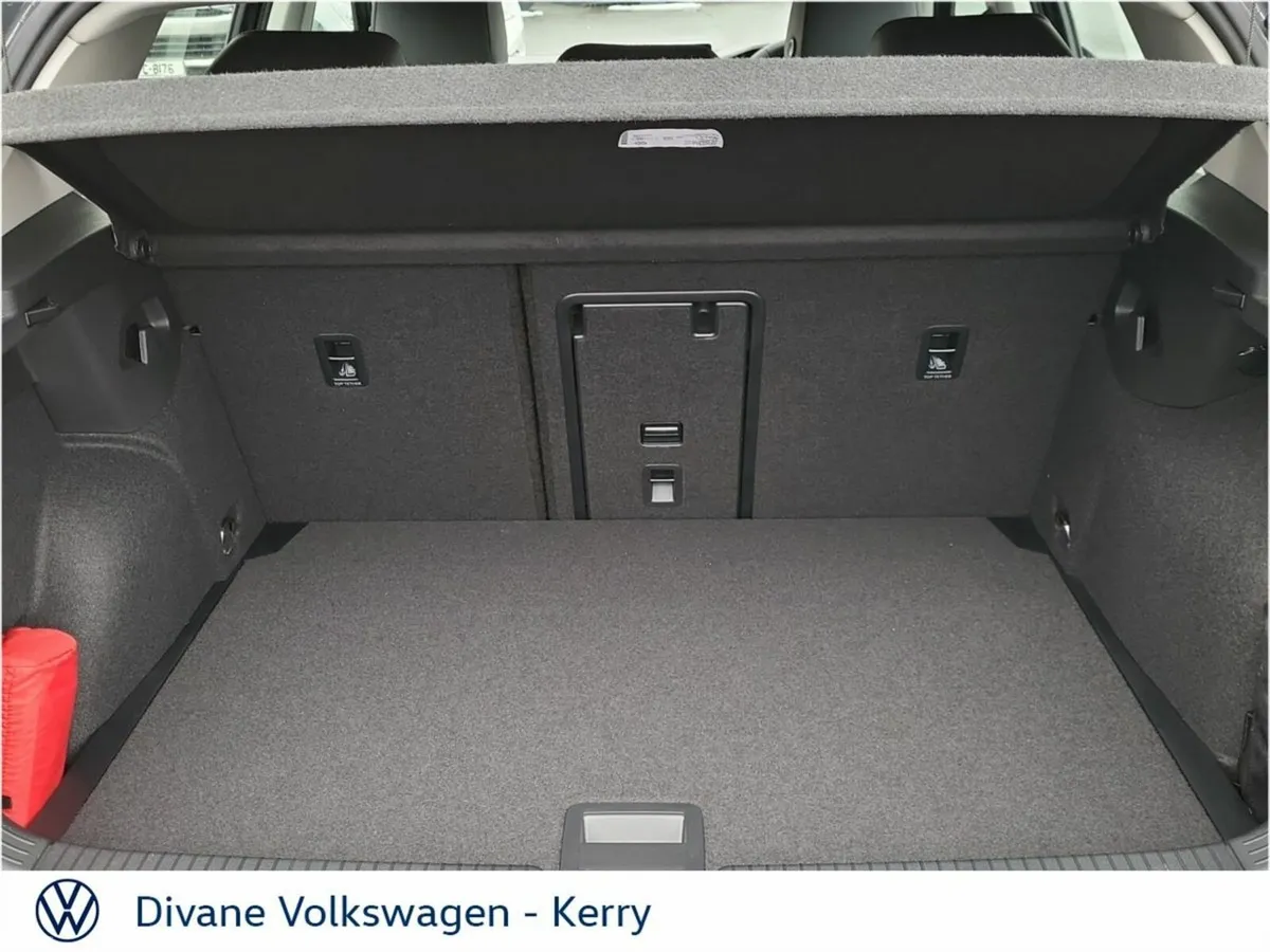 Volkswagen Golf Hatchback, Petrol Hybrid, 2027, Grey
