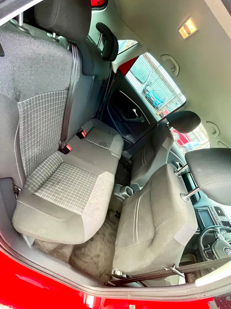 Volkswagen Polo Hatchback, Petrol, 2015, Red