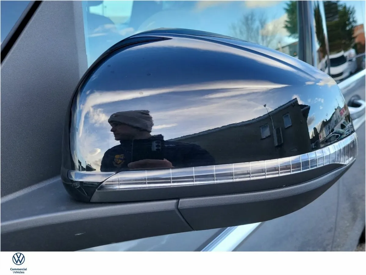 Volkswagen Multivan MPV, Petrol Plug-in Hybrid, 2026, Silver