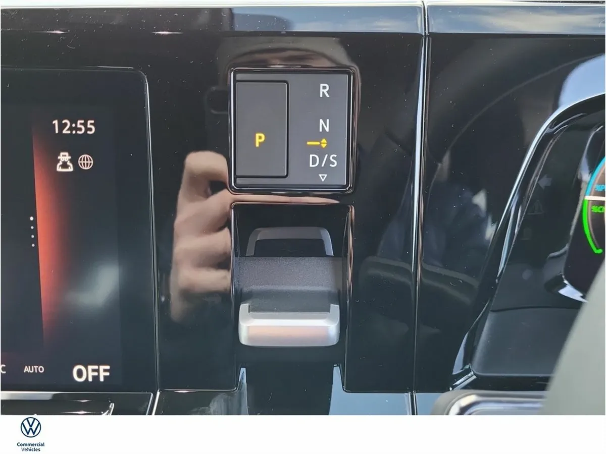 Volkswagen Multivan MPV, Petrol Plug-in Hybrid, 2026, Silver