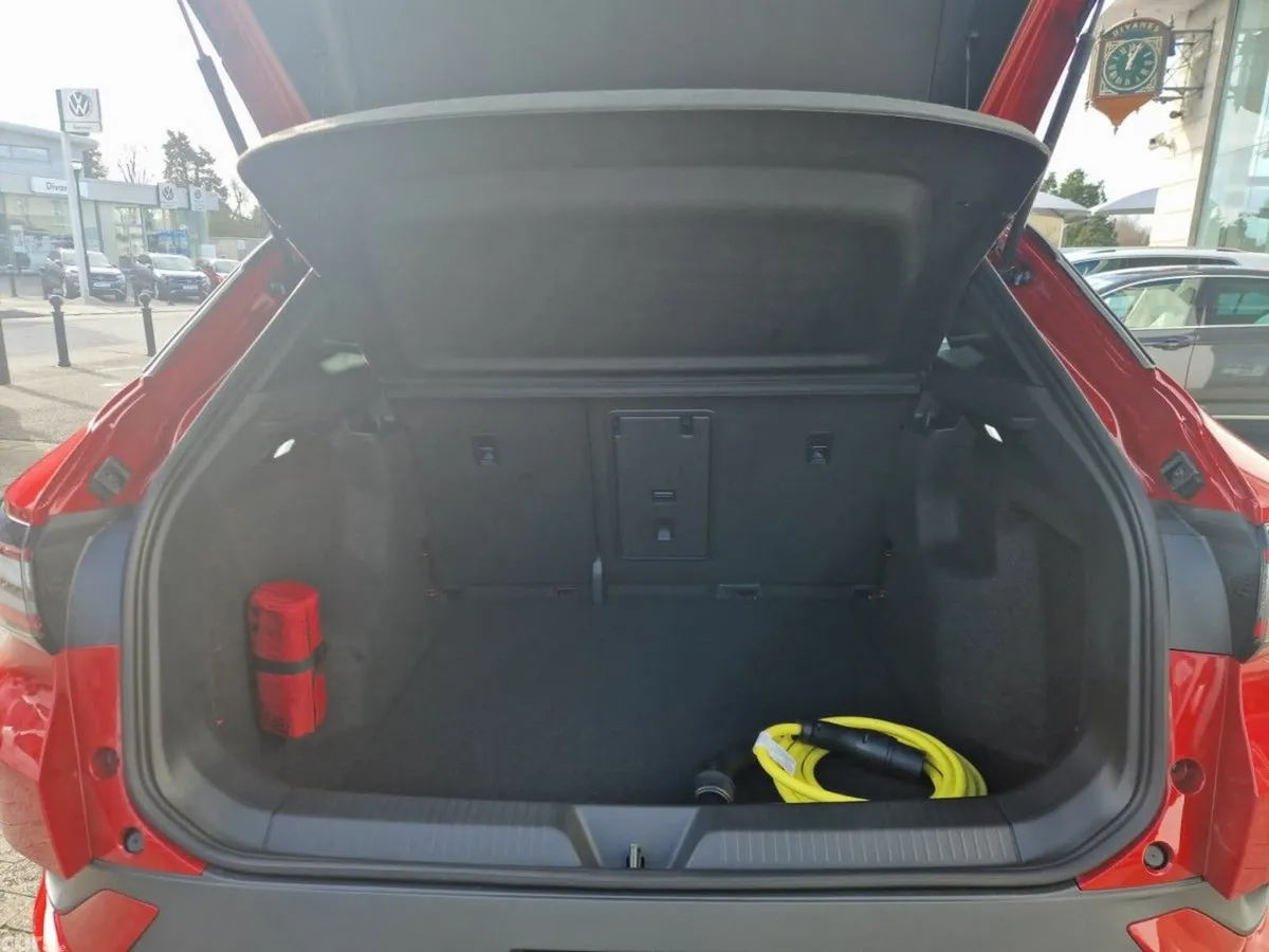 Volkswagen ID.4 SUV, Electric, 2027, Red