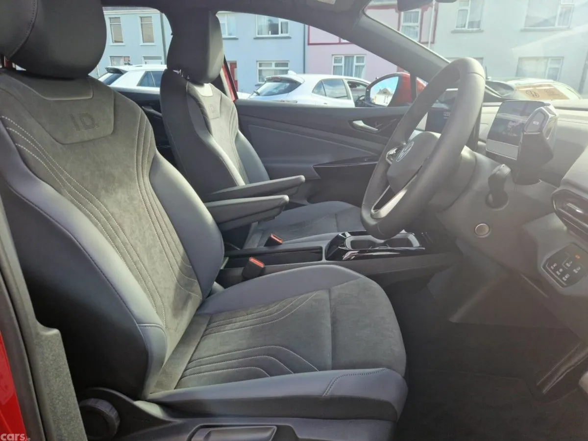 Volkswagen ID.4 SUV, Electric, 2027, Red