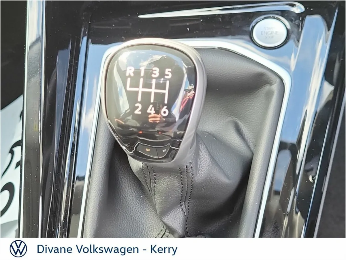 Volkswagen Golf Hatchback, Petrol, 2027, Grey