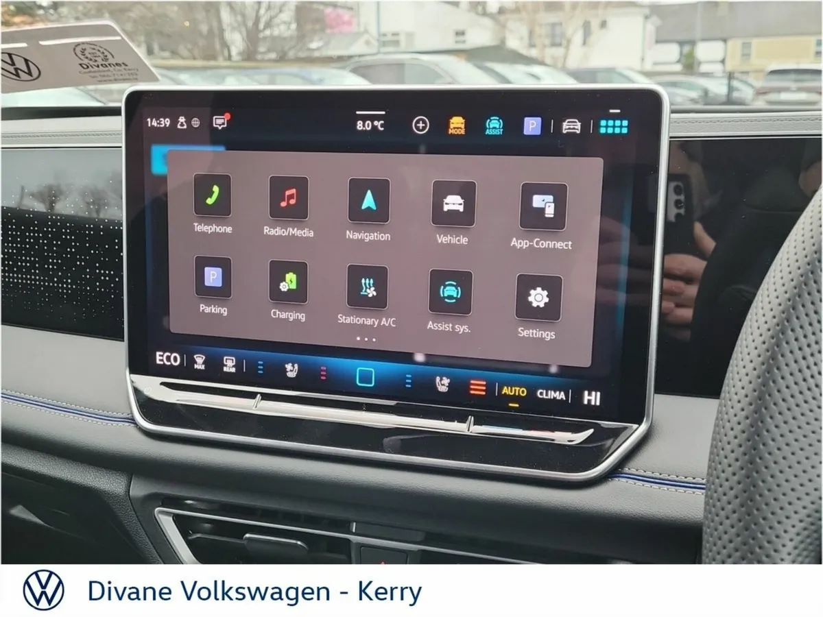 Volkswagen Tiguan SUV, Petrol Plug-in Hybrid, 2027, Black