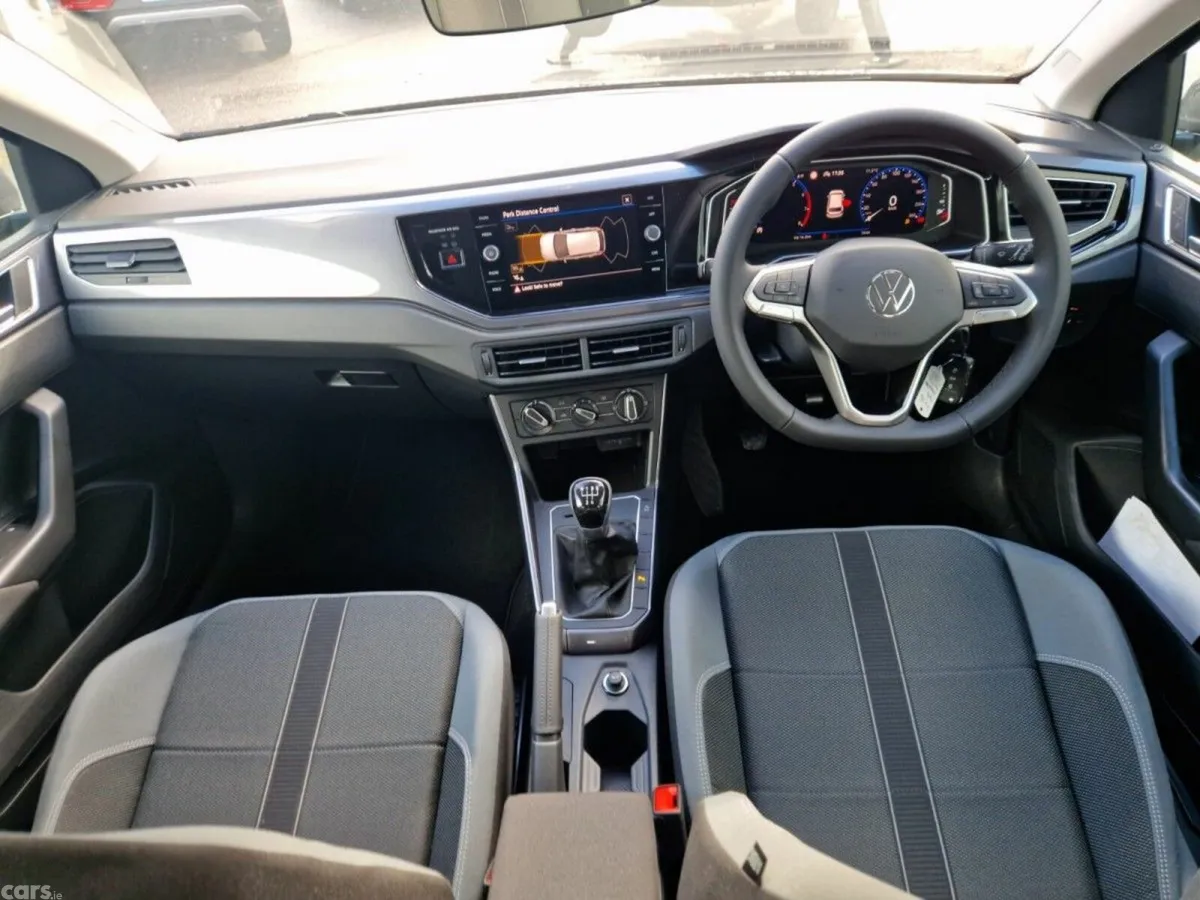 Volkswagen Polo Hatchback, Petrol, 2027, Grey