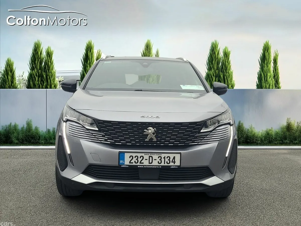 Peugeot 5008 MPV, Diesel, 2023, Grey