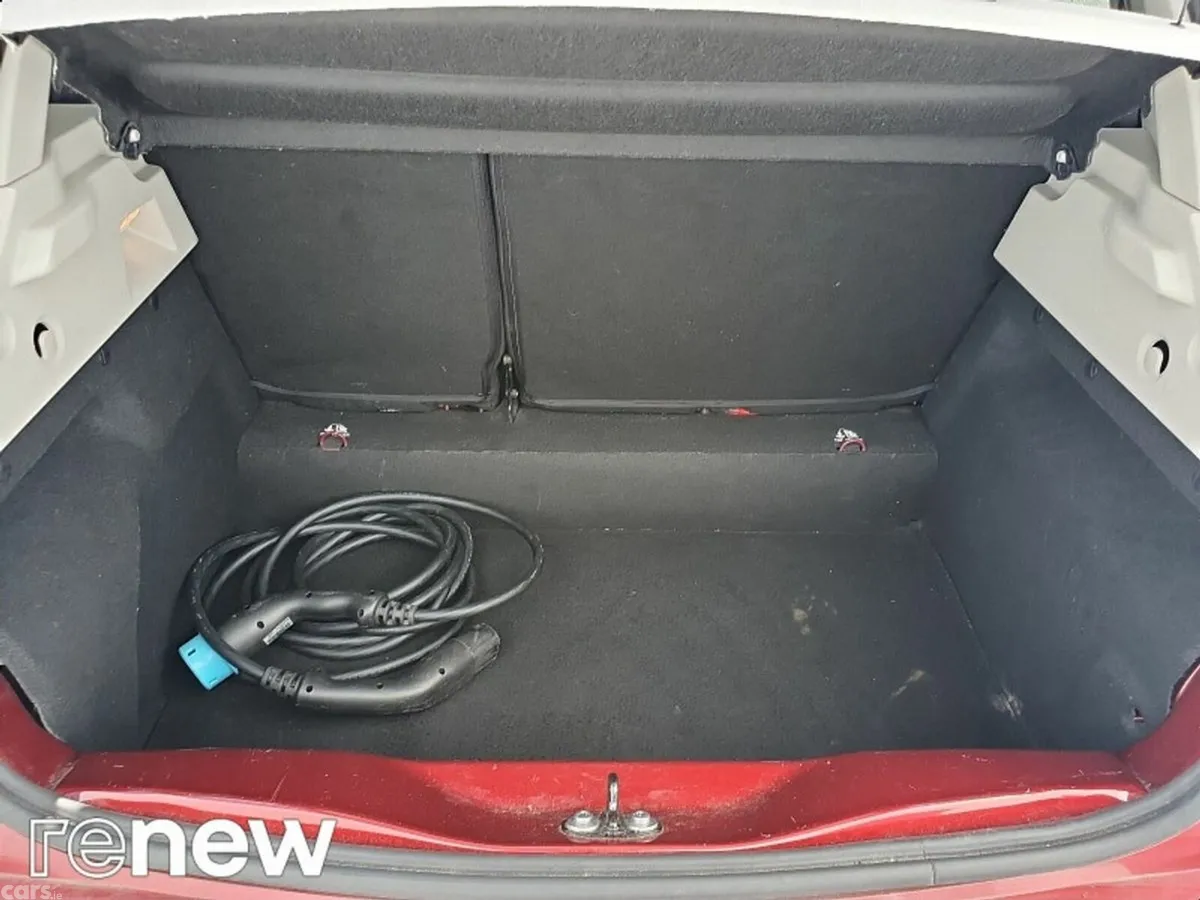 Renault Zoe Hatchback, Electric, 2019, Red