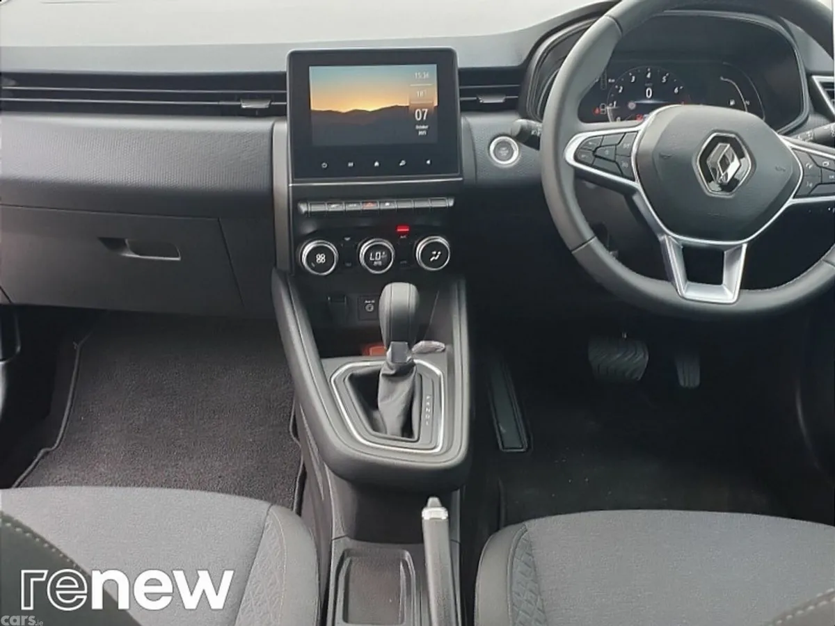 Renault Clio Hatchback, Petrol, 2023, Blue