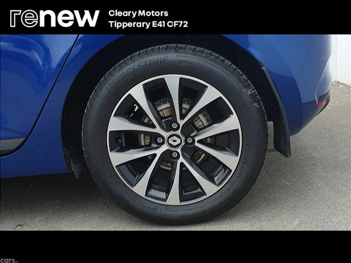 Renault Clio Hatchback, Petrol, 2023, Blue