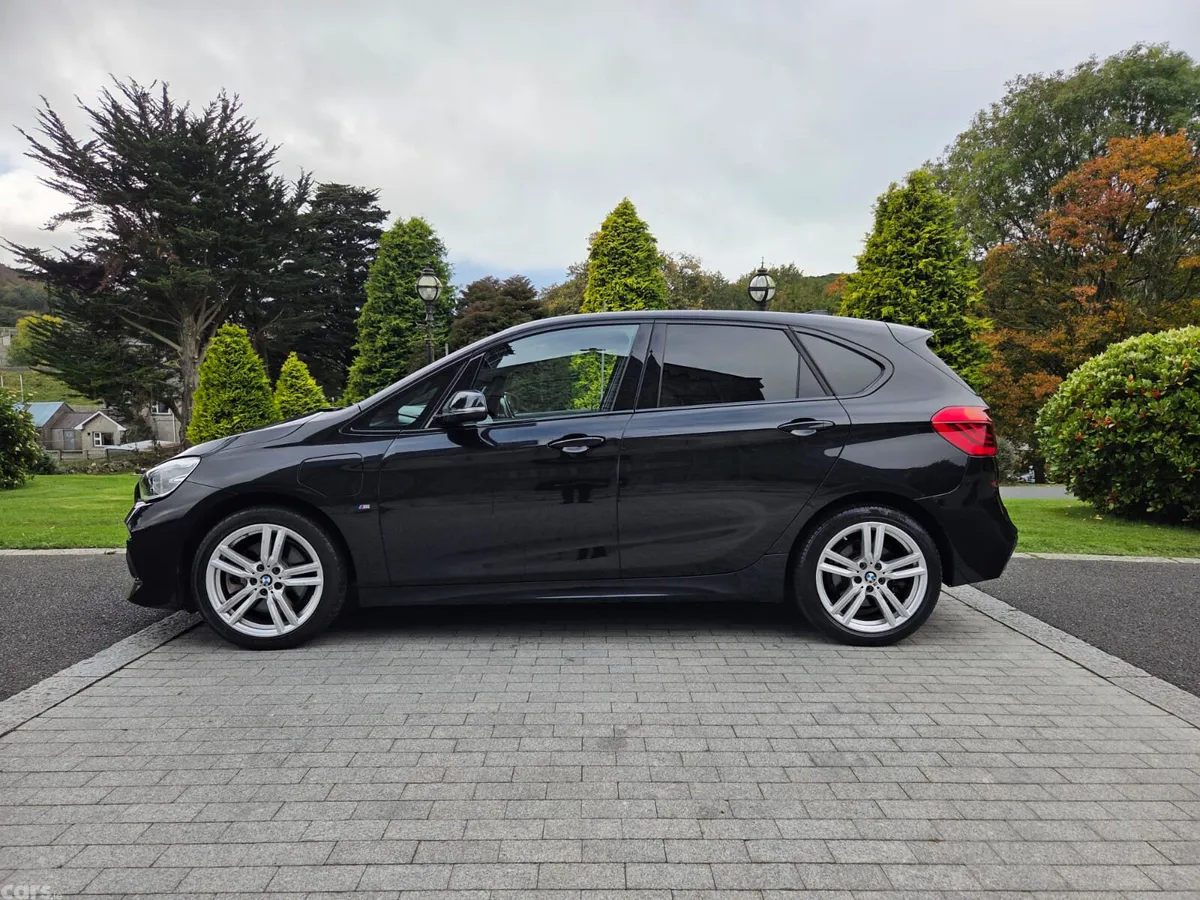 BMW 2-Series MPV, Petrol Plug-in Hybrid, 2020, Black