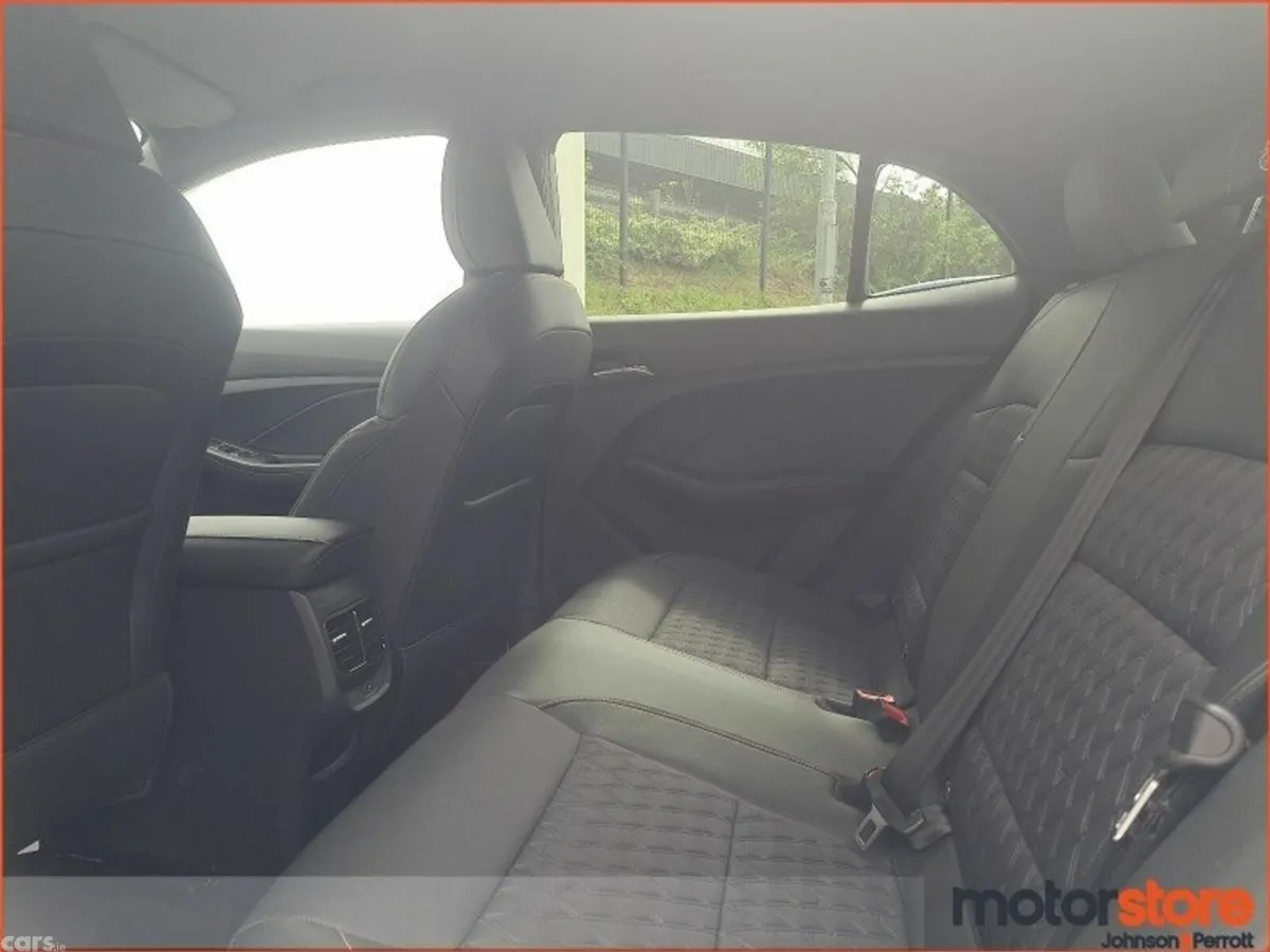 MG MG3 Hatchback, Petrol Hybrid, 2027, Silver