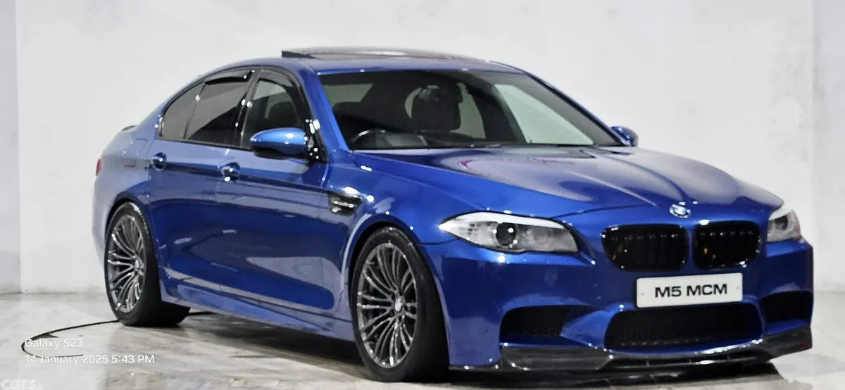 BMW M5 Saloon, Petrol, 2013, Blue